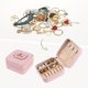 thumbnail image 2 of Organizador de Joyas Pequeño REGALWOVEN con Espejo, Caja Organizadora de Joyas, Regalos de Cumpleaños para Mujeres, Niñas, Amigas Rosa G, 2 of 7