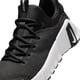 thumbnail image 2 of Zapatilla Nike Free Metcon 6 para mujer, color negro/blanco, talla 9, 2 of 4