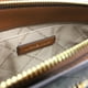 thumbnail image 3 of Bolso Satchel Pequeño Sheila Michael Kors de Piel Sintética Saffiano para Mujer (Marrón), 3 of 4