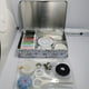 thumbnail image 1 of Kit de costura 96 piezas en caja metálica, 1 of 3