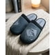 thumbnail image 1 of Pantuflas de Descanso Oficiales Colo-Colo Talla M, 1 of 6