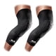 thumbnail image 1 of Manguitos de compresión McDavid Hex con protección acolchada, 1 of 5
