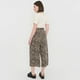 thumbnail image 3 of Pantalón Mujer Cullote Viscosa Print Camel Corona, 3 of 5
