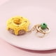 thumbnail image 4 of Llavero con forma de donut de lana, colgante para bolso de coche, llavero para mujer, 4 of 5