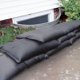 thumbnail image 3 of Bolsas de Inundación Quick Dam 30 cm x 61 cm Negro 10 unidades, 3 of 8