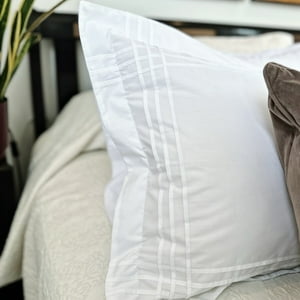 Par Fundas Almohada 50X90 Blanca Modelo Pliegues Casa Cecilia