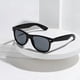 thumbnail image 5 of POLASUP GAFAS LENTES DE SOL Un par de gafas grises polarizadas adecuadas para actividades al aire libre, 5 of 5