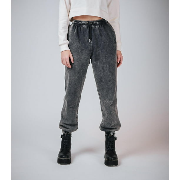 PANTALON DE BUZO JOGGER BASIC NEGRO WASHED