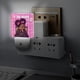 thumbnail image 5 of El Bebé Jefazo: Niña de África Luz nocturna LED con sensor de anochecer a amanecer para dormitorio, baño, pasillo, escaleras - Lámpara LED nocturna de enchufe, 0.5W - 1 pieza, 5 of 6