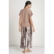 thumbnail image 2 of Pijama Camiseta Manga Bolero Pantalón Capri Estampado, talla M, 2 of 3