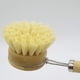 thumbnail image 4 of Cepillo de madera para platos, de bambú y cerdas naturales de fibra Tampico, ideal para limpiar parrillas, utensilios de cocina, ollas, sartenes, platos y cuencos., 4 of 8