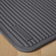 thumbnail image 3 of Juego de soportes para ollas KitchenAid, de silicona suave acanalada, color carbón, 3 of 6
