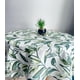 thumbnail image 1 of Mantel redondo impermeable con diseño de hojas, 1 of 2