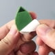 thumbnail image 4 of 30 clips autoadhesivos para fijación de plantas trepadoras, invisibles, para jardín, con forma de hoja, para fijación de cables, decoración del hogar., 4 of 7