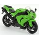 thumbnail image 2 of Bicicleta deportiva NewRay 1:12 2006 Kawasaki Zx-10R verde, 2 of 6