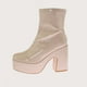 thumbnail image 2 of Bota Terraplen Beige Andarina, 2 of 5