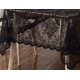 thumbnail image 2 of Mantel LinenZone 152 cm Cuadrado Negro con Encaje - Para 6 comensales, 2 of 3