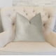 thumbnail image 2 of Cojín decorativo Plutus Brands Plutus White Dove Luxury 50 x 66 cm, 2 of 3