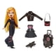 thumbnail image 2 of Muñeca moderna Bratz Pretty 'N' Punk Cloe con 2 atuendos y maleta, 2 of 7