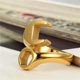 thumbnail image 2 of Anillo de Hombre Llave Mecanica Dorada Moda 2021, 2 of 3