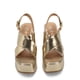 thumbnail image 2 of Sandalia Plataforma Dorado Fiesta Lt106 Mujer, 2 of 3
