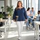 thumbnail image 2 of GRACE & GRANDEUR Blusas de Punto con Mangas de Farol y Cuello de Ojal para Mujer de Talla Grande, Casual y a la Moda, Talla 1X Azul Marino, 2 of 7