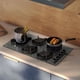 thumbnail image 5 of Encimera a Gas 5 platos KE5HP Electrolux Mirrored Glass, 5 of 10