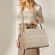 thumbnail image 2 of Bolso de mano Chinllo con cadenas acolchadas Stachel Monedero E.Pink para mujer, 2 of 3