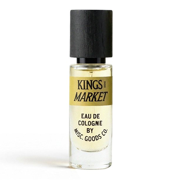 Misc. Goods Co. Eau de Cologne (10 ml tamaño de viaje) – Spray de fragancia unisex – Kings Market – Notas de fruta madura, tallo de pera y hoja de higo – Aroma fresco, afrutado y verde