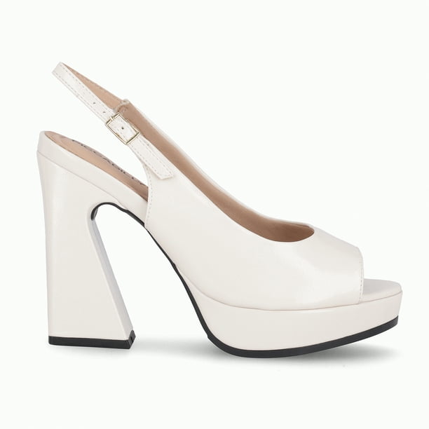 Sandalia Mujer Crema Cristine Piccadilly