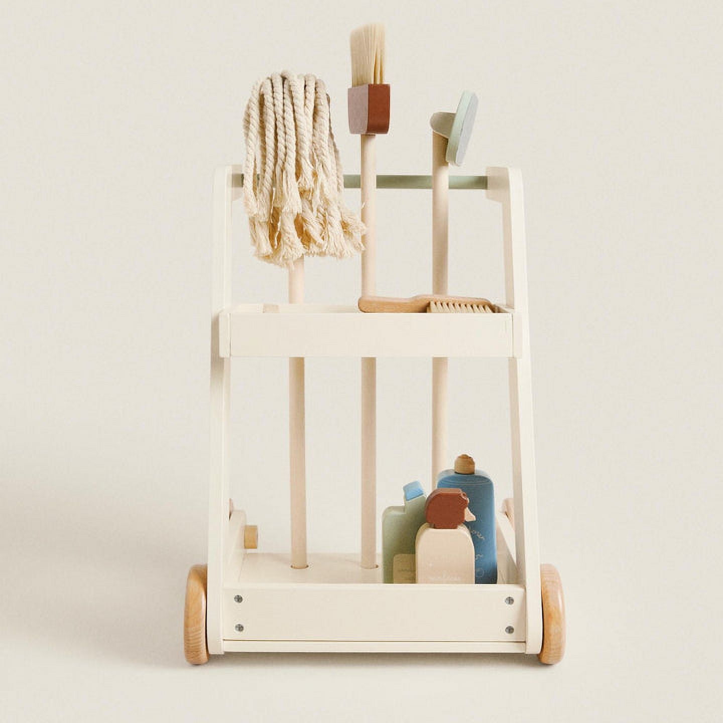 Roots Toys - Juego De Limpieza Implementos De Madera