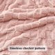thumbnail image 4 of suxuMhao Manta de Cama Rosa Suave, Manta Ligera para Dormir de 100 X 150cm, Manta para Siesta, Manta de Cama de Cuadrados Pequeños, Manta Acogedora para Cama, Manta Cómoda para Sofá y Dormitorio, 1, 4 of 4