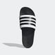 thumbnail image 3 of Zapatillas adidas Adilette Comfort para adulto, blanco/negro, talla 18, 3 of 9