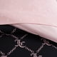 thumbnail image 4 of Juego de ropa de cama Juicy Couture de 8 piezas con logo de cadena negro, 4 of 8