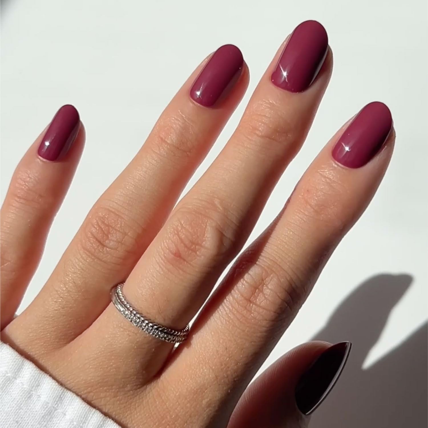 Press On Nails Glamnetic Berry Maroon Short Round X30