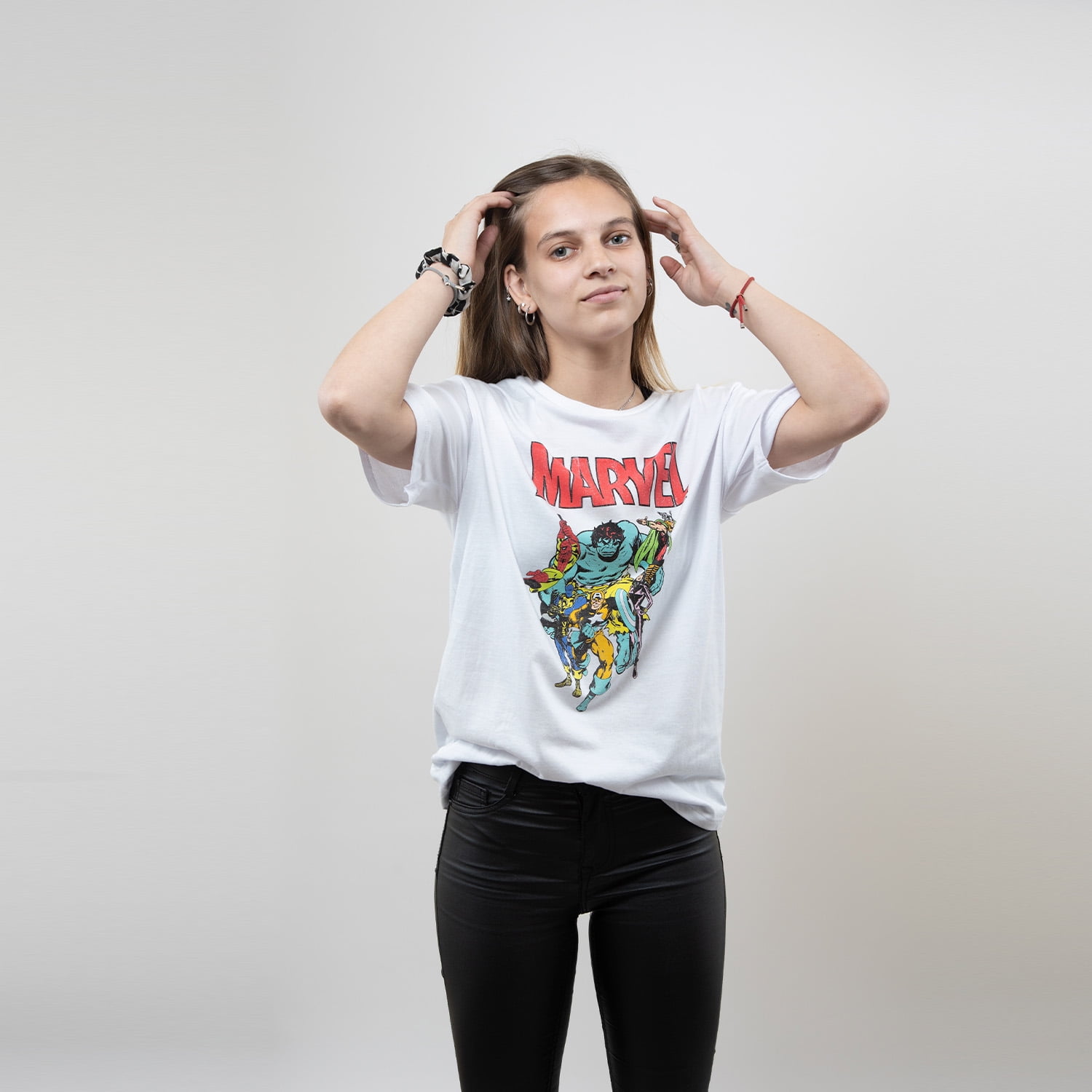Polera Mujer Avengers Team Blanco Marvel