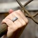 thumbnail image 3 of Anillo de boda de goma de silicona ROQ Comfort Fit para hombre, 8 mm y 2 mm, 3 of 8