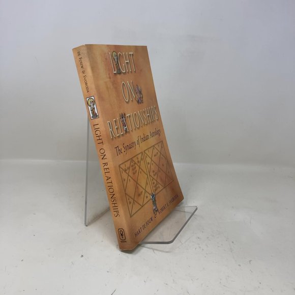 Libro Weiser Books – Light on Relationships: La Sinastría de la Astrología India