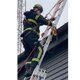thumbnail image 3 of Estabilizador de escalera Ladder Grip Lock Jaw (par) con clip para canalones, 3 of 6