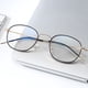 thumbnail image 2 of Gafas de presbicia de alta gama con doble luz, multienfoque, de doble uso, anti-luz azul, inteligentes, con cambio de color, para hombres y mujeres., 2 of 5