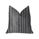 thumbnail image 1 of Cojín Plutus Brands Plutus New Hampton Luxury de 60 x 60 cm, 1 of 3