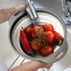 thumbnail image 4 of Colador de cocina plegable Glad 2 L de plástico, 4 of 6
