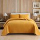 thumbnail image 1 of Juego de cama Wistown Queen de algodón amarillo – 3 piezas, 1 of 9