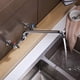 thumbnail image 5 of Fregadero comercial BWE de montaje en pared para cocina con caño giratorio de 8 pulgadas, 5 of 6