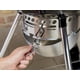 thumbnail image 4 of Parrilla a Carbón Original Kettle Premium 22", 4 of 9