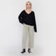 thumbnail image 4 of Sweater Mujer Cuello V Color Negro Corona, 4 of 5