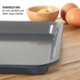 thumbnail image 5 of Bandeja para hornear Calphalon 33 × 23 cm azul, acero antiadherente, 5 of 7