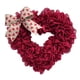 thumbnail image 1 of Corona de San Valentín de 15,75 pulgadas, colgante de puerta con forma de corazón, adorno para decoración de celebración, aniversario de boda, suminis, 1 of 5