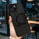 thumbnail image 3 of Carcasa Fibra de Carbono Antigolpes con MagSafe IPhone 14 (Negro) - SmartMob, 3 of 6