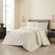 thumbnail image 1 of Cubrecama De Verano Tufting Quilt Texturizado 250x270cm + 2 Fundas De Almohada CMVTTKING-TF-15, 1 of 3